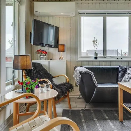 Сasa de vacaciones Anastacia - 75m From The Sea By Interhome *