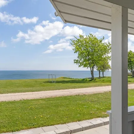 Anastacia - 75m From The Sea By Interhome *