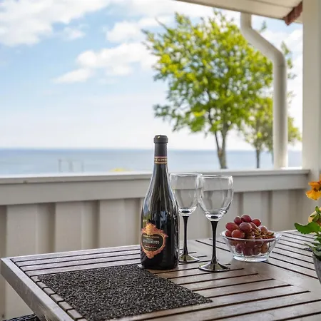 Сasa de vacaciones Anastacia - 75m From The Sea By Interhome